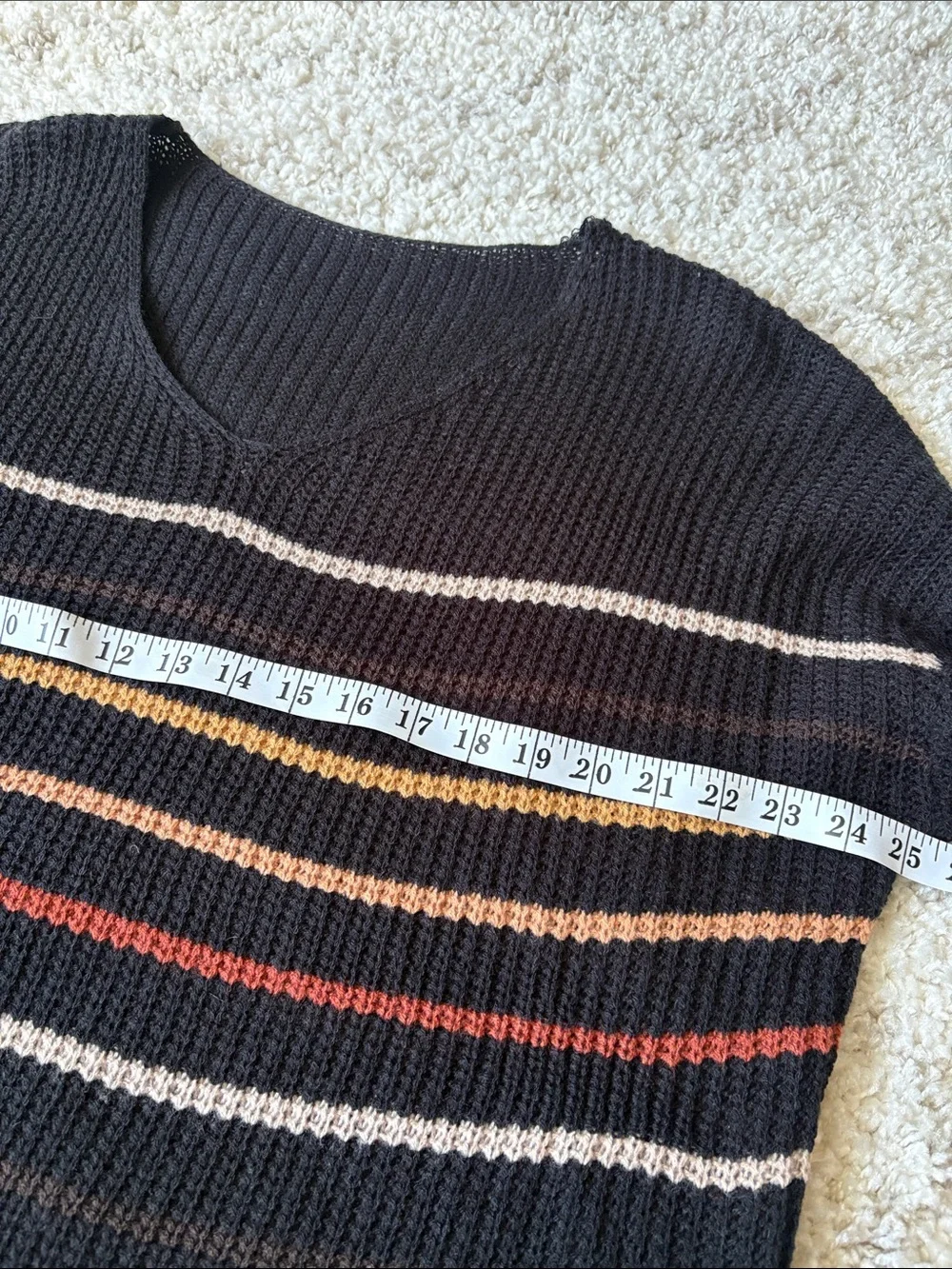 Beautiful lightweight sweater